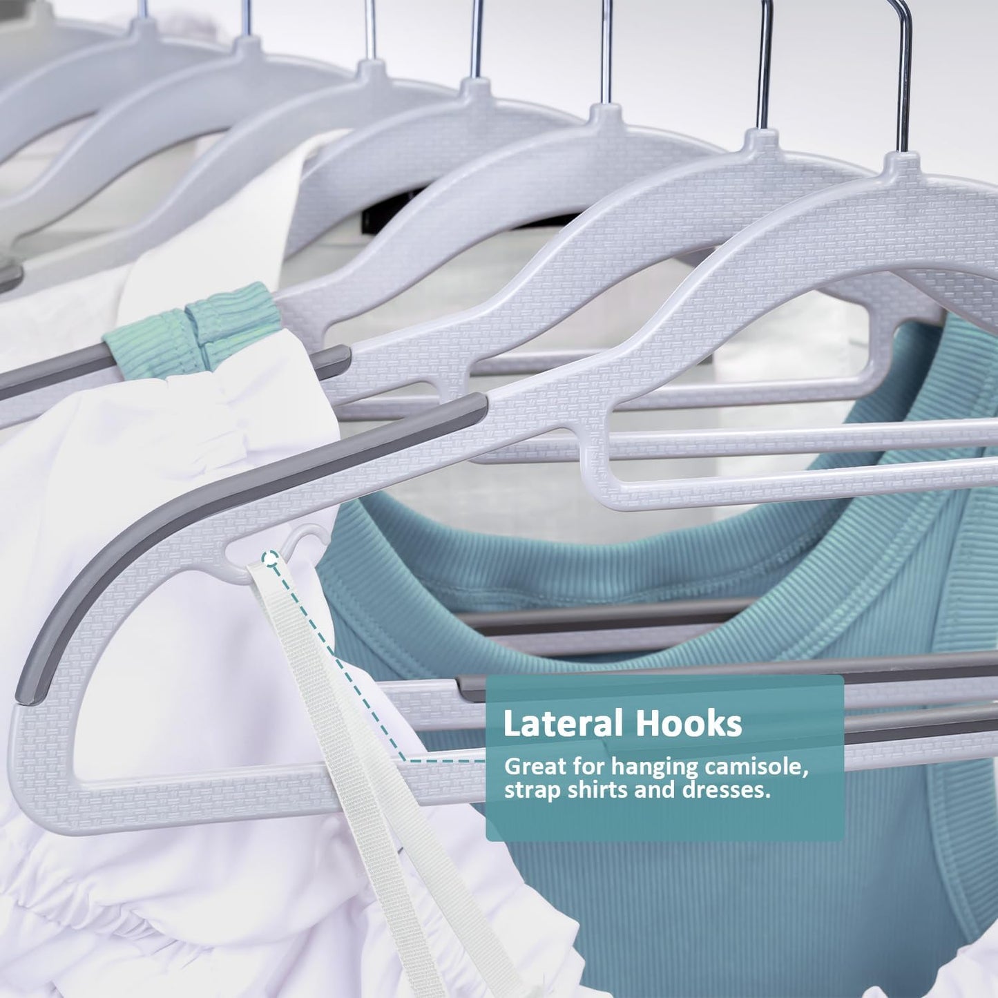 30-Pack Multifunctional Clothes Hangers – Non-Slip, Space-Saving, Durable Wardrobe Organizer for All Types of Garments